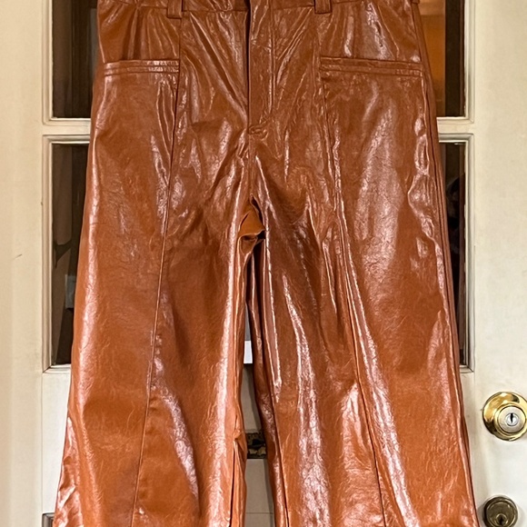 Free people - Picture 2 of 7